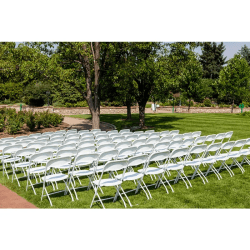 folding chair (black or White)